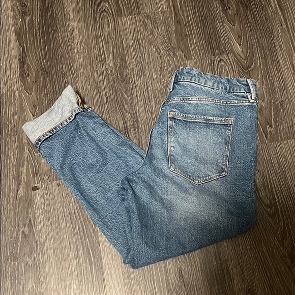 Good American Blue High Rise Jeans with Distressed Details - Picture 3 of 8